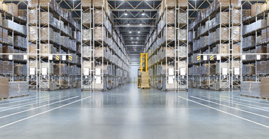 The Role of Mezzanines, Pallet Racking, and Cantilever Racks in Illinois