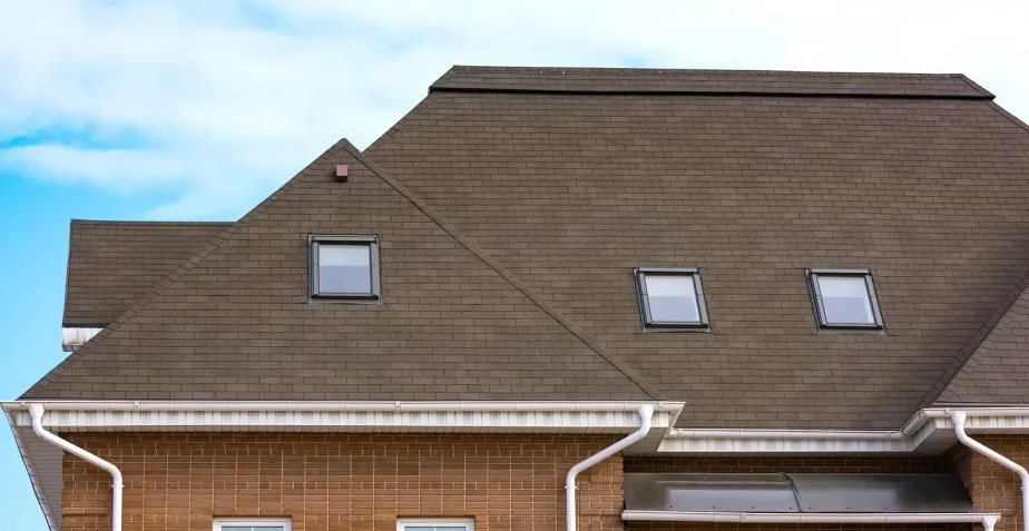 Finding the Best Roofing Companies Near Me in Oak Park