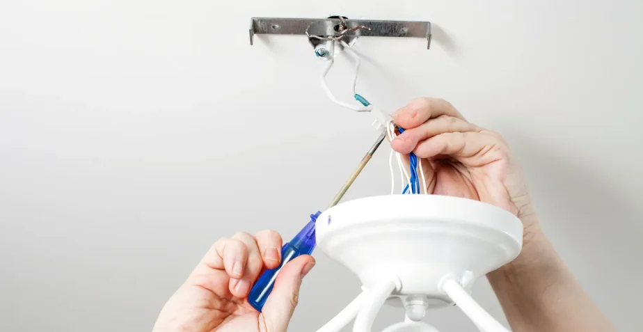 Finding Reliable Electricians and Electrical Contractors Near You