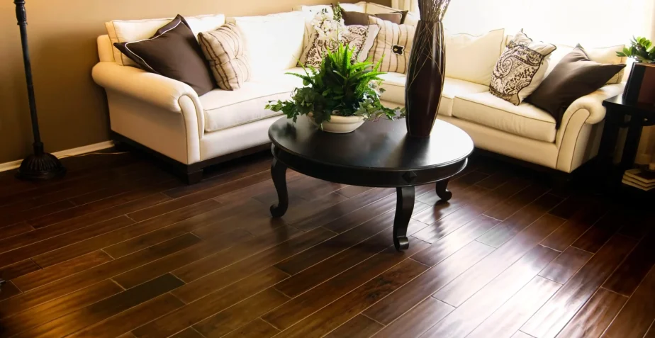 Finding the Best Hardwood Flooring and Refinishing Services in Illinois